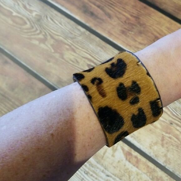 Rustic Cuff Bracelet Hairon Bohon Western Leopard Adjustable Vintage - Picture 6 of 10